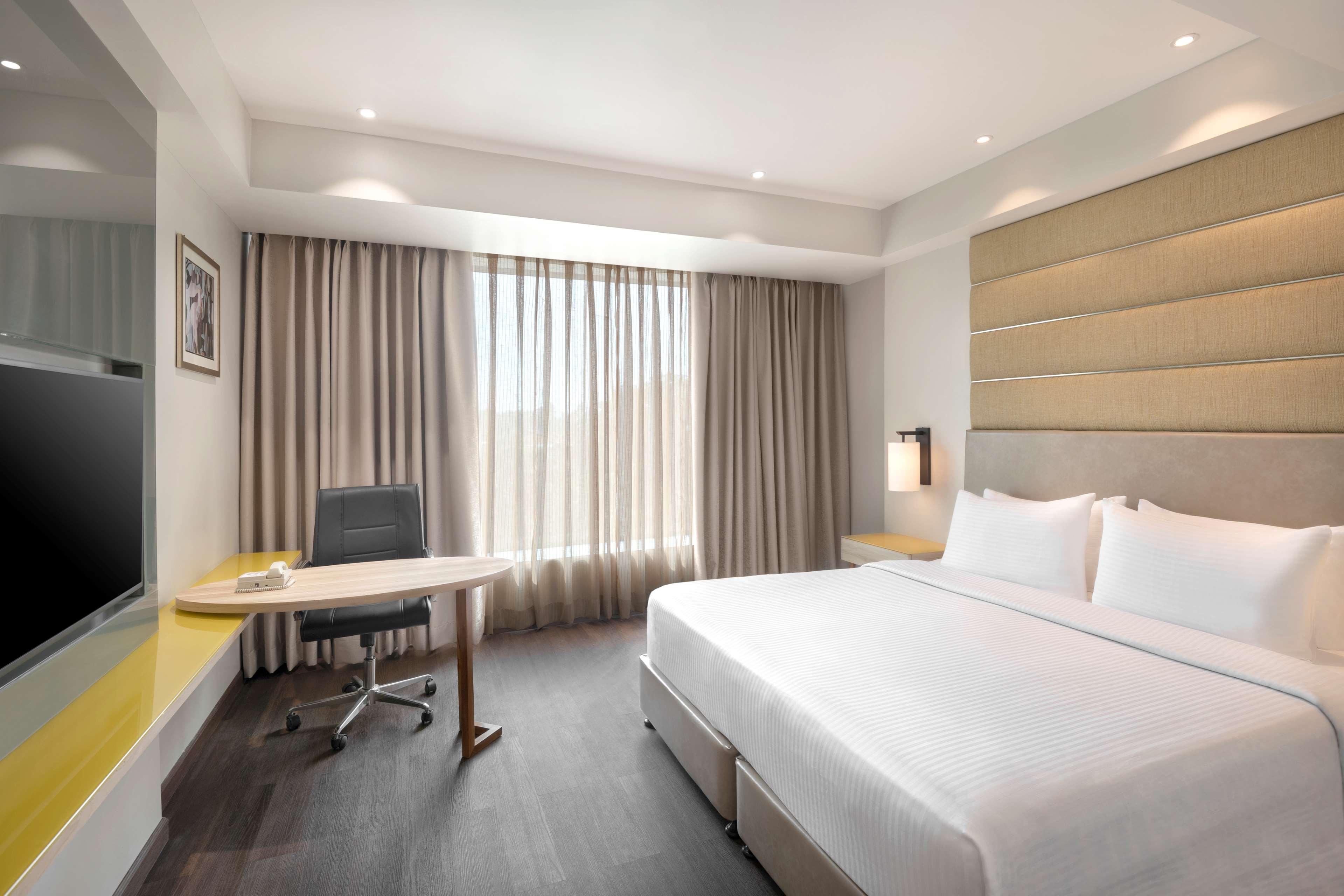 Radisson Hotel Bareilly Airport Exterior photo